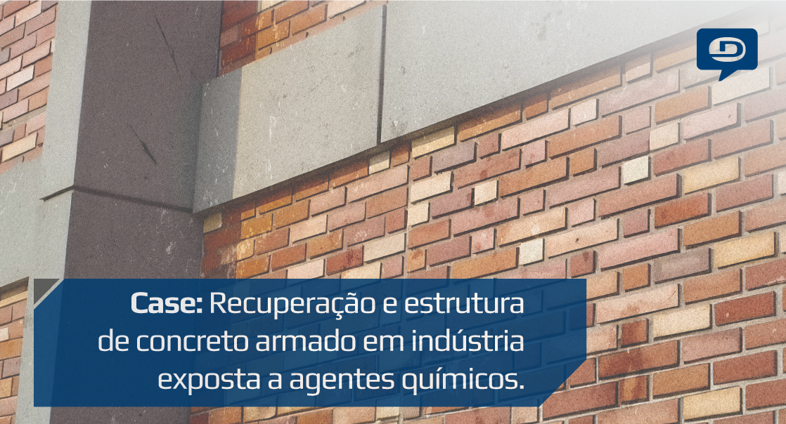 Foto da recuperação de parede Parede de indústria exposta a agentes químicos sendo recuperada